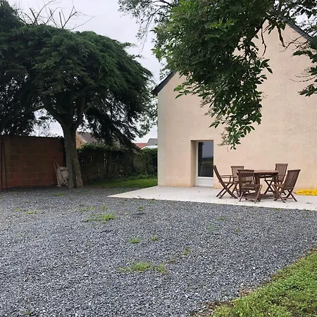 Hébergement de vacances Spacieuse Maison Près Du Mans Avec Jardin, Idéale Pour Séjours Pro, 4 Chambres, Wi-fi, Parking - Fr-1-410-330 Ecommoy